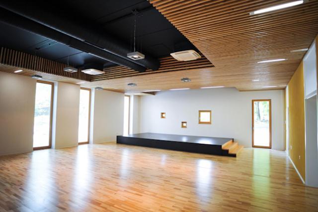 Youth Hostel Ajdovščina Bagian luar foto